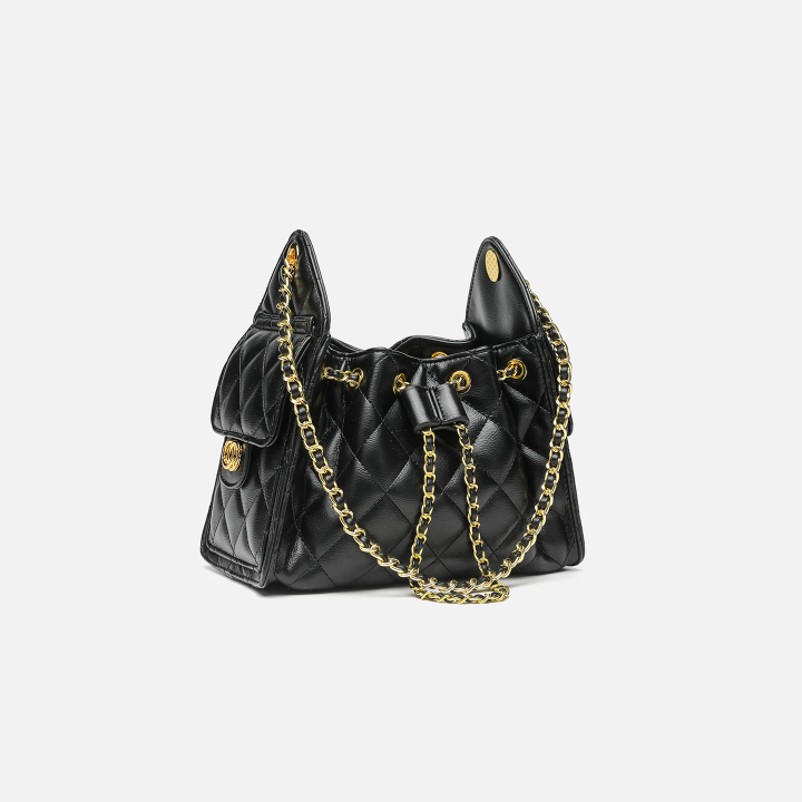 Brand new woman  leather vintage hand bag