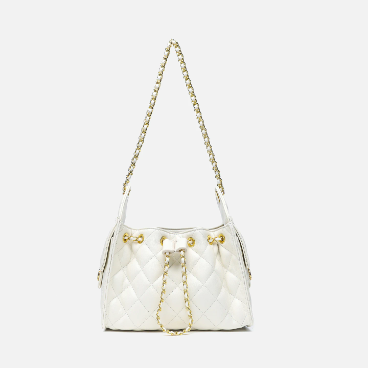 Brand new woman  leather vintage hand bag