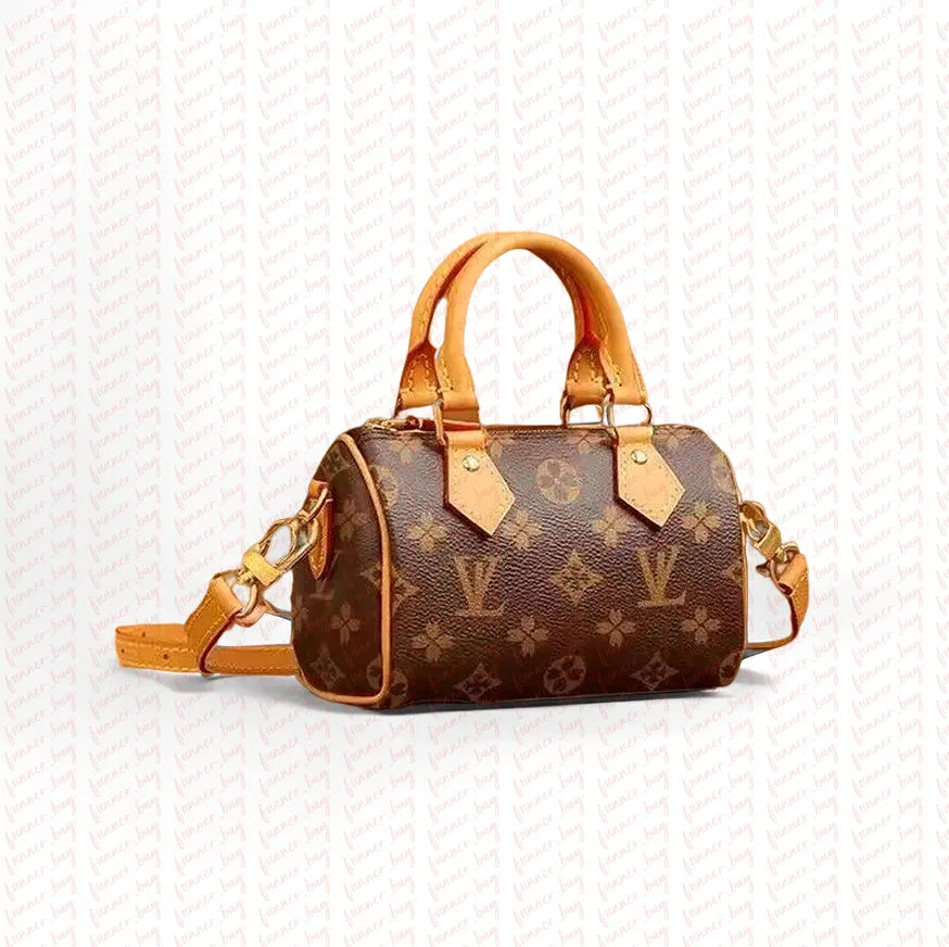 Louis Vuitton Women's Pre-Loved